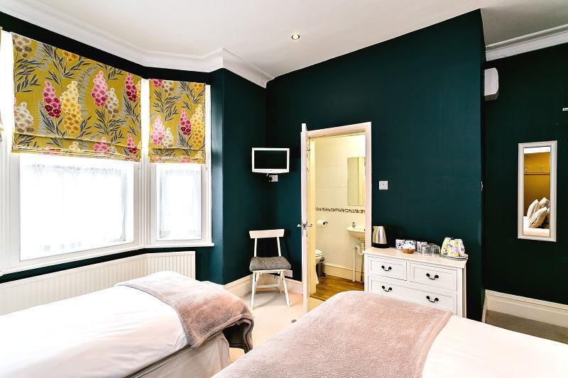 Holmlea Guest House York Room photo