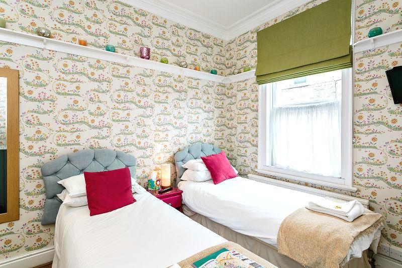 Holmlea Guest House York Room photo